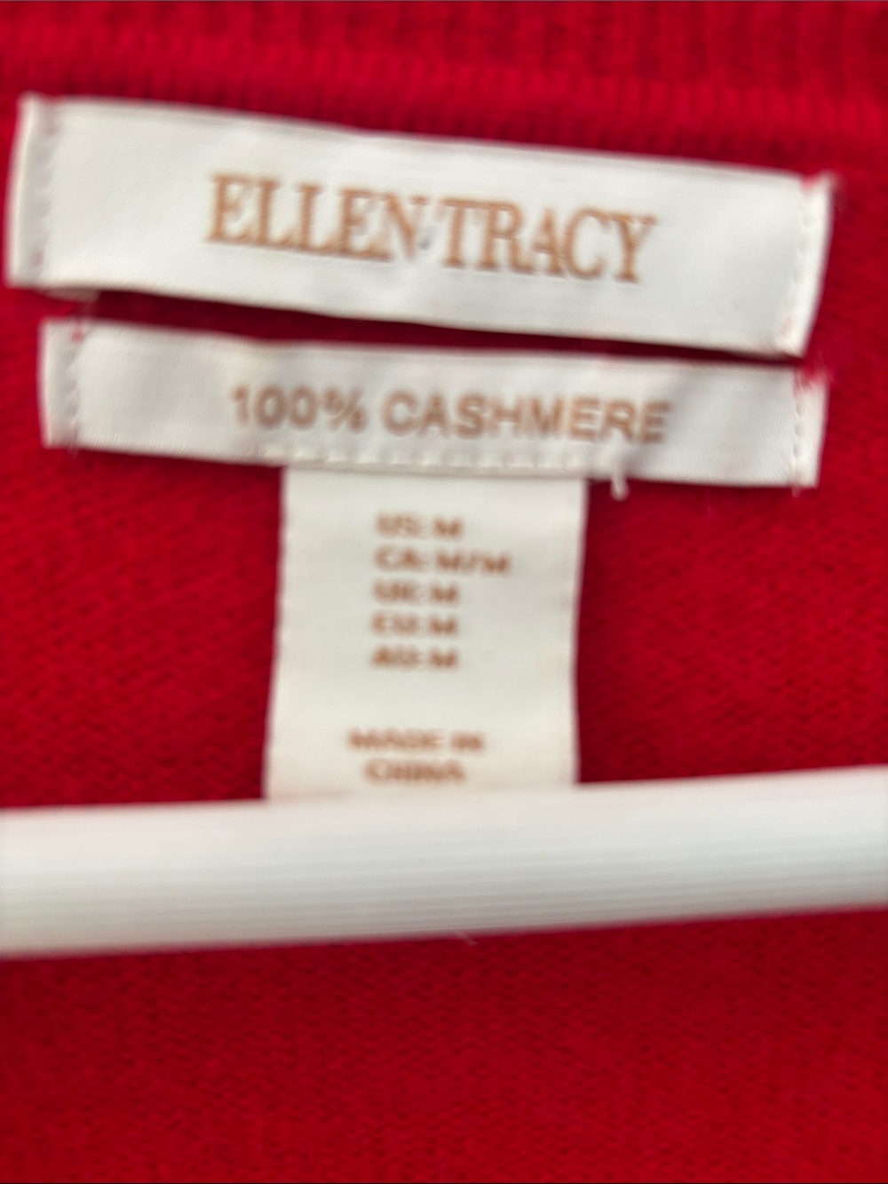 Ellen Tracy Red Cashmere Crewneck Sweater - Picture 2 of 3